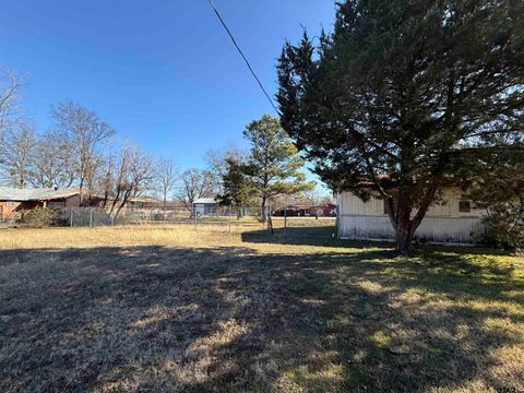 A home in East Tawakoni