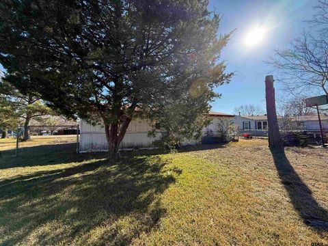 A home in East Tawakoni