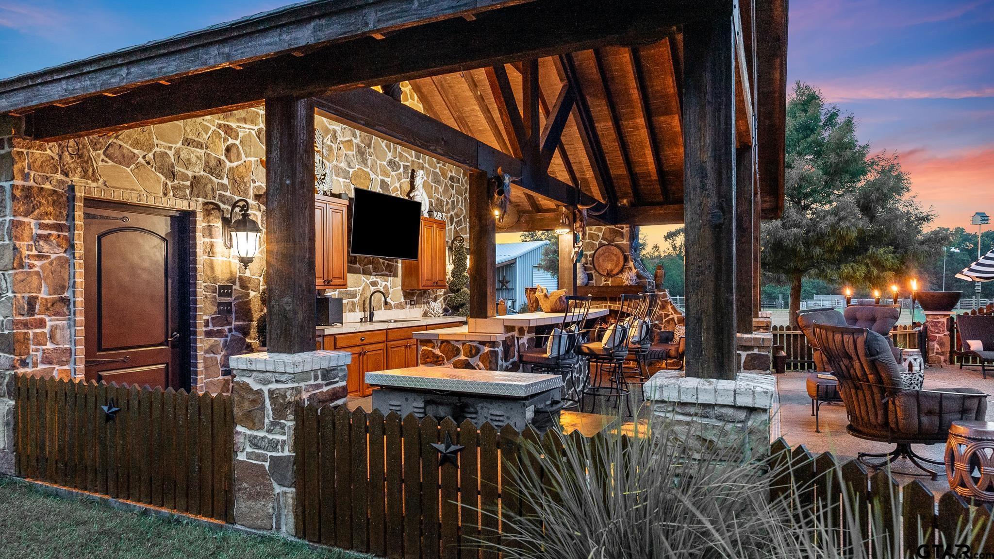 668 Country Road 108