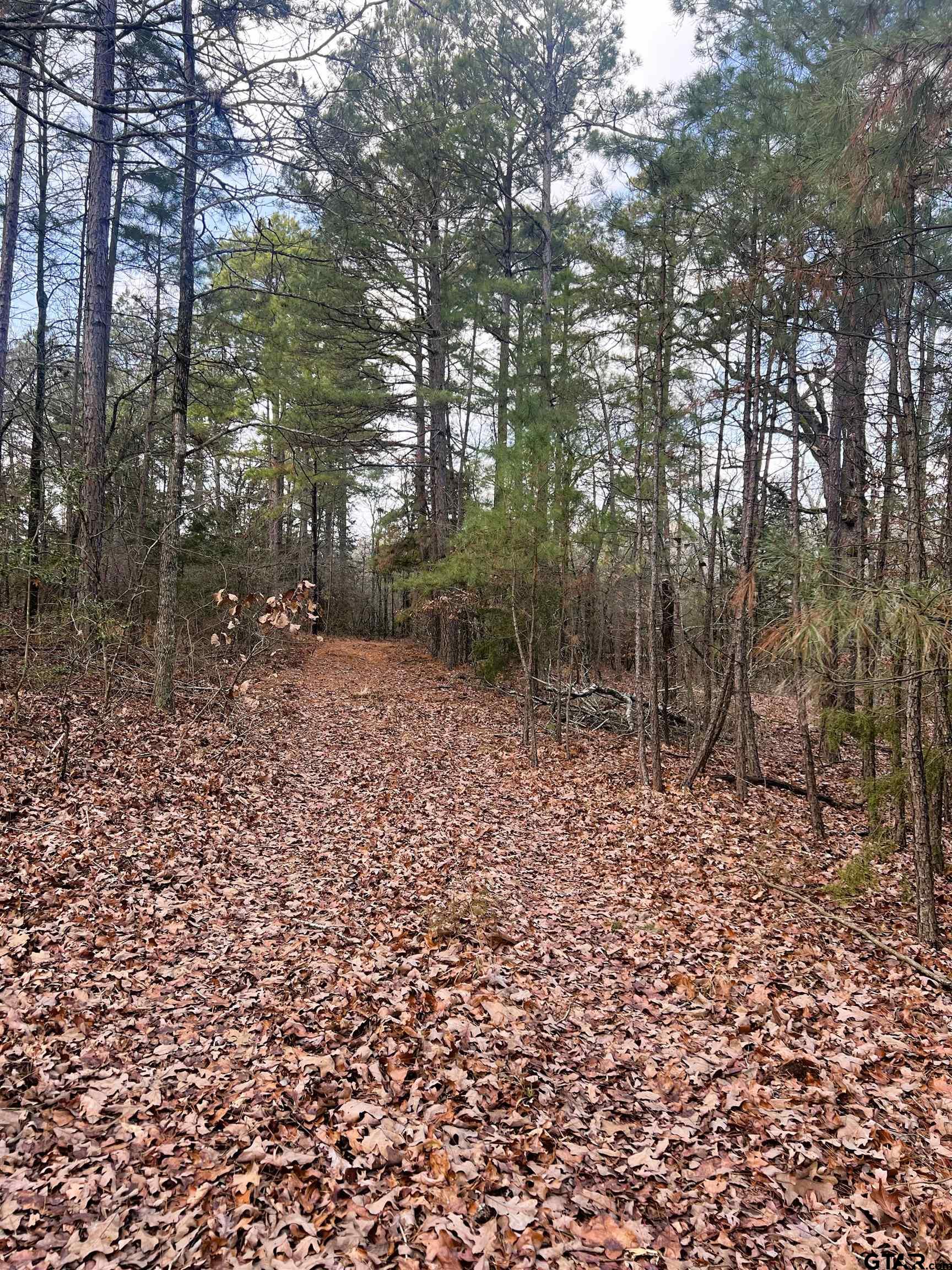 000 Private Road 8000