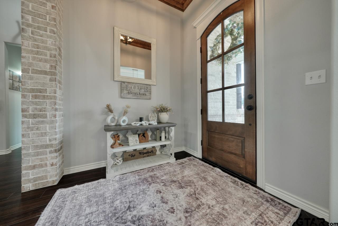 19359 Ridge Point Cir