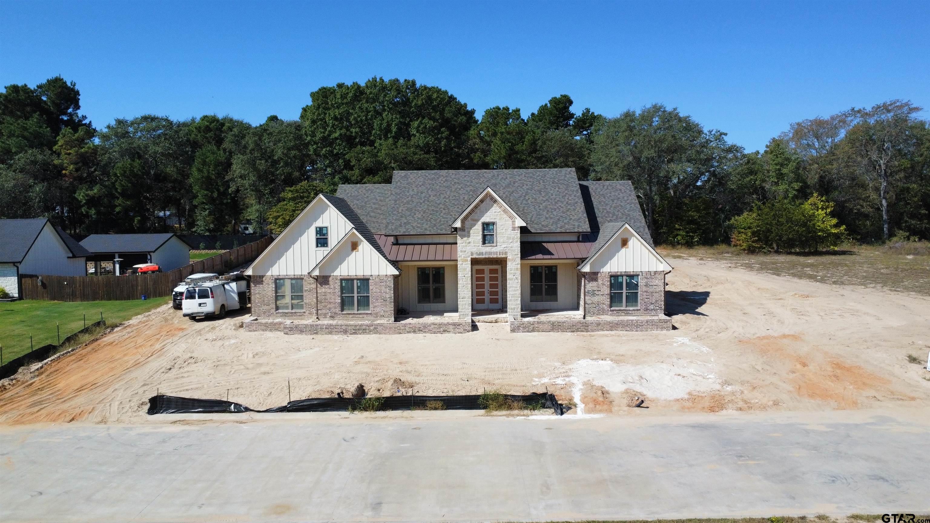 16927 Sawyer Way