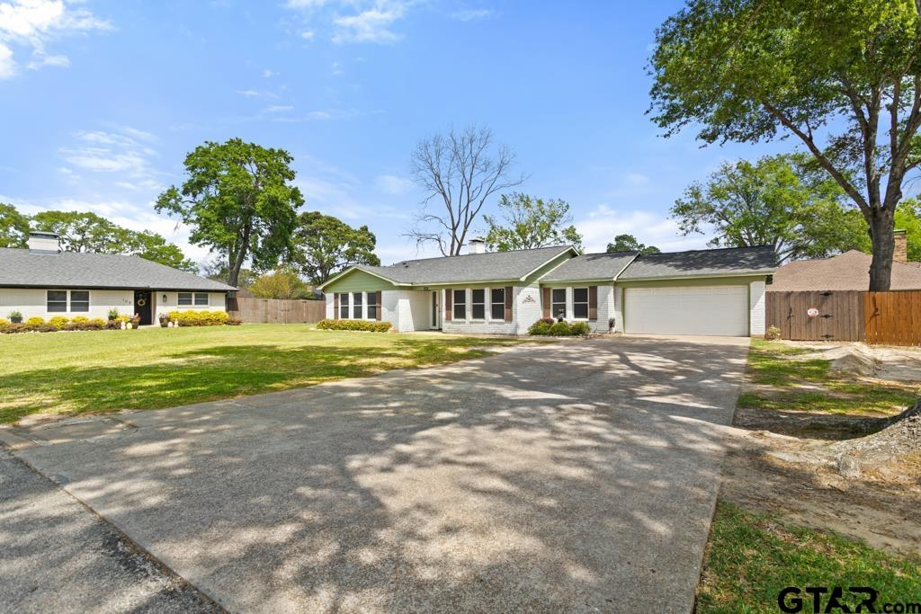 106 Ridgecrest Circle