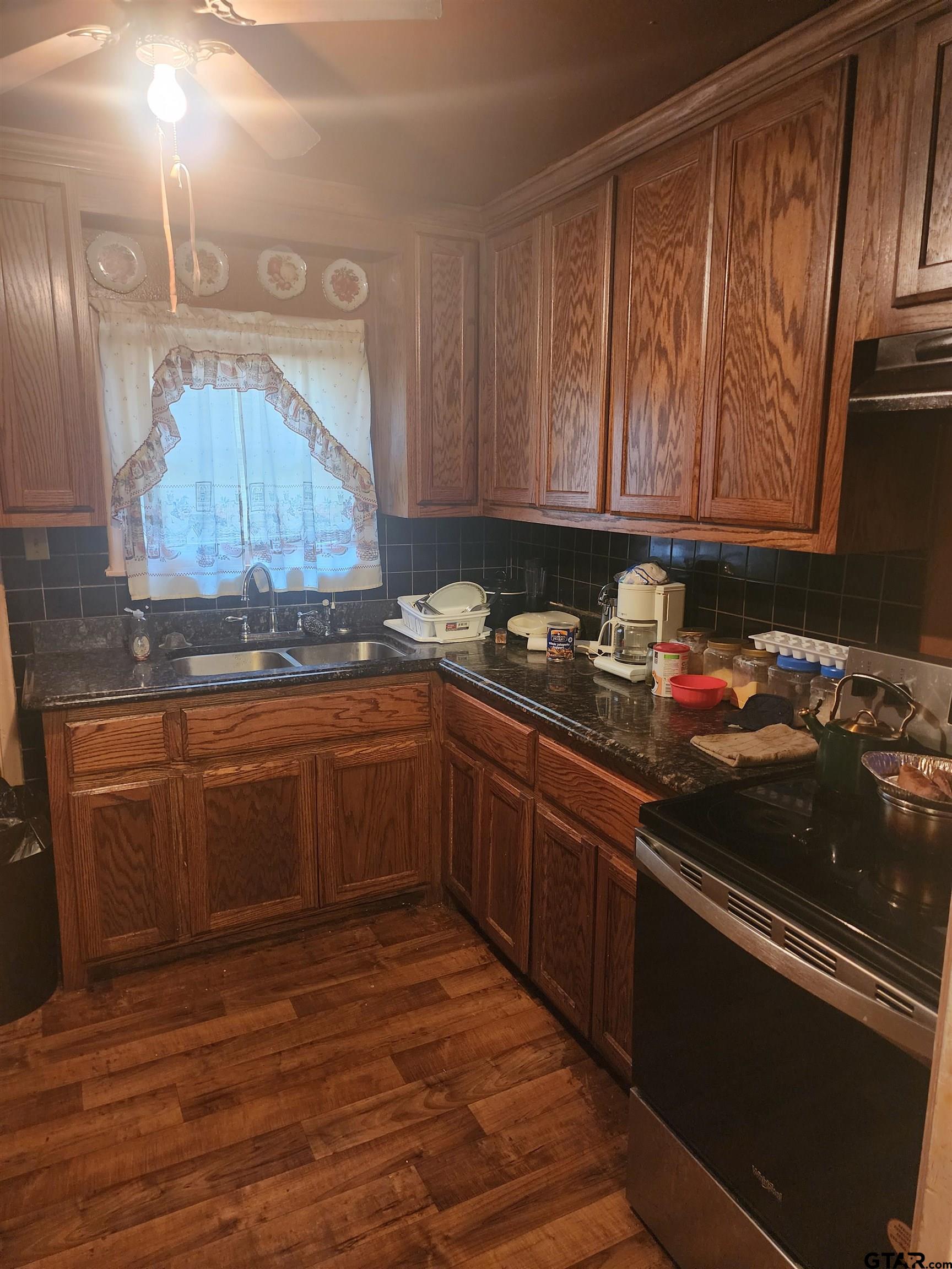 318 Milligan DR