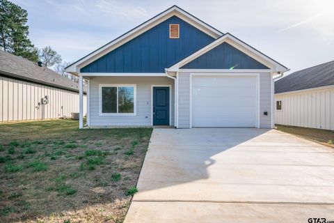 390 Alexander Street Kilgore TX 75662