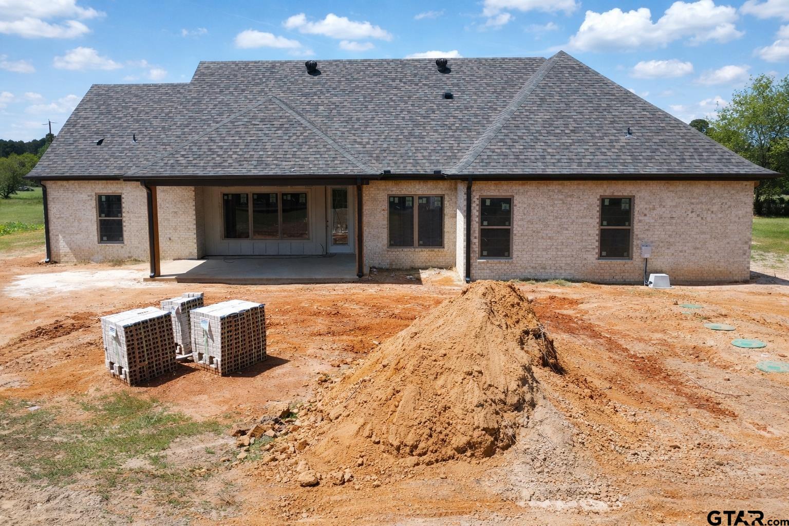 11758 County Road 2174