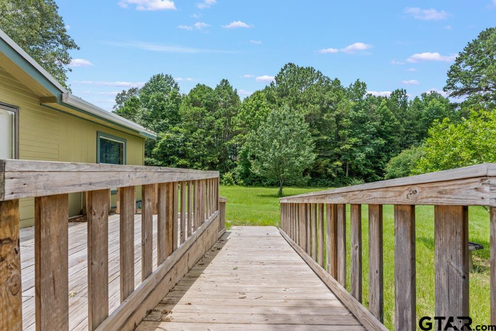 220 Private Road 589