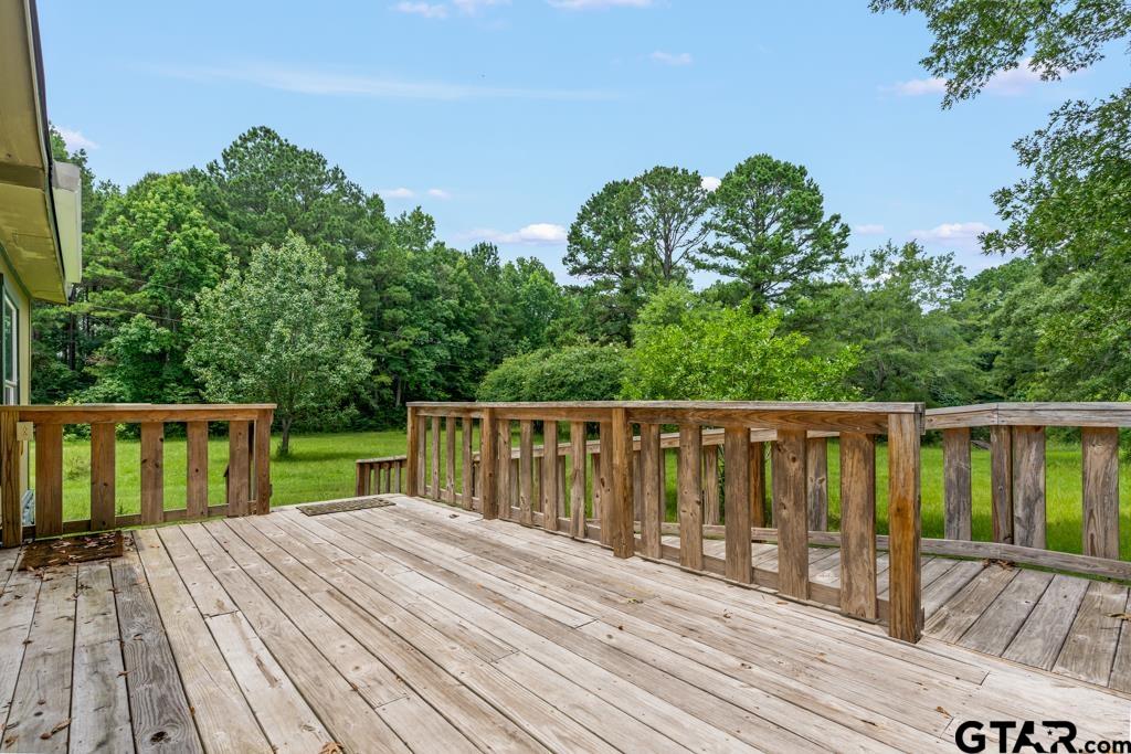 220 Private Road 589