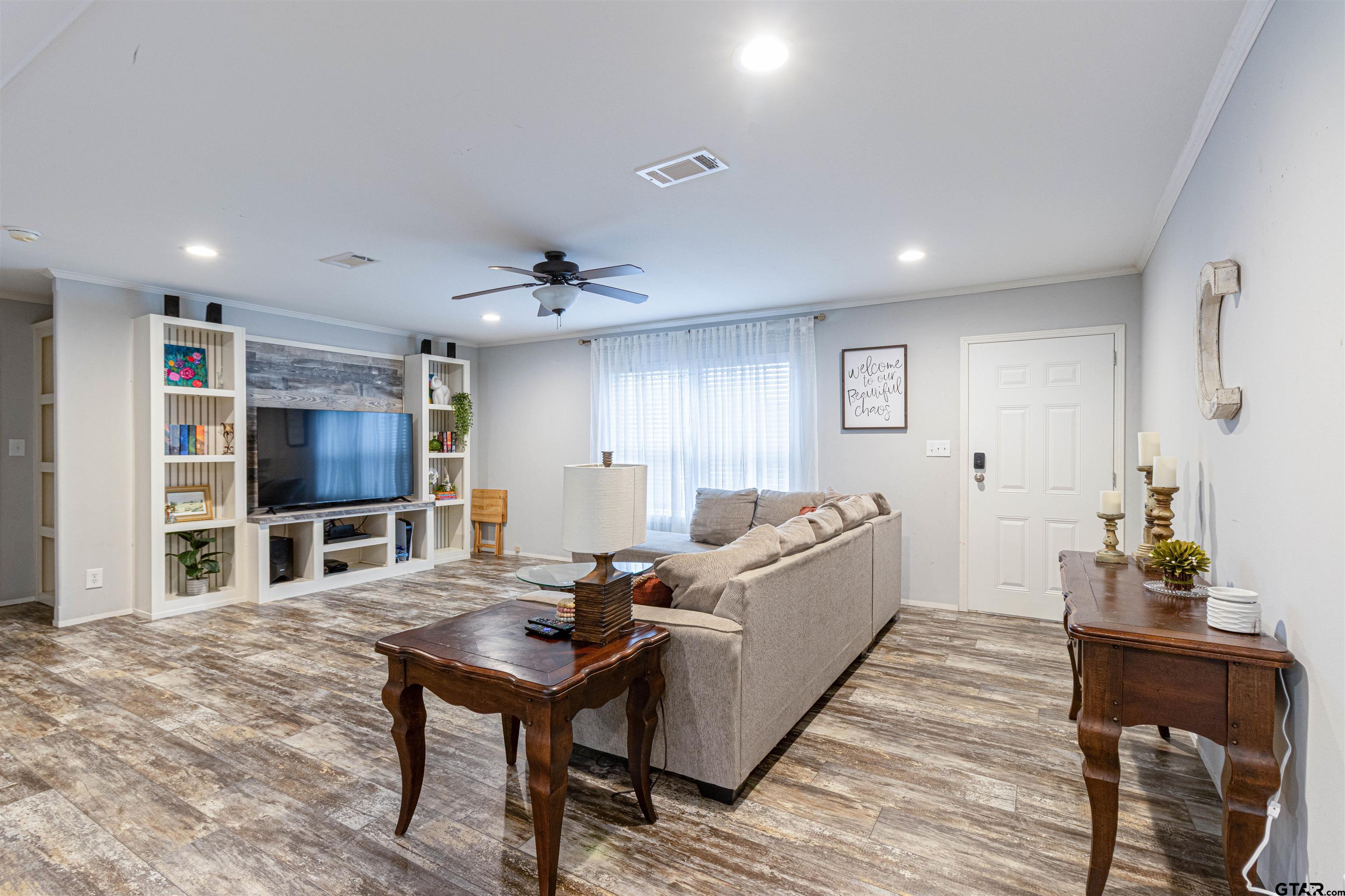21167 Joe Paul Lane