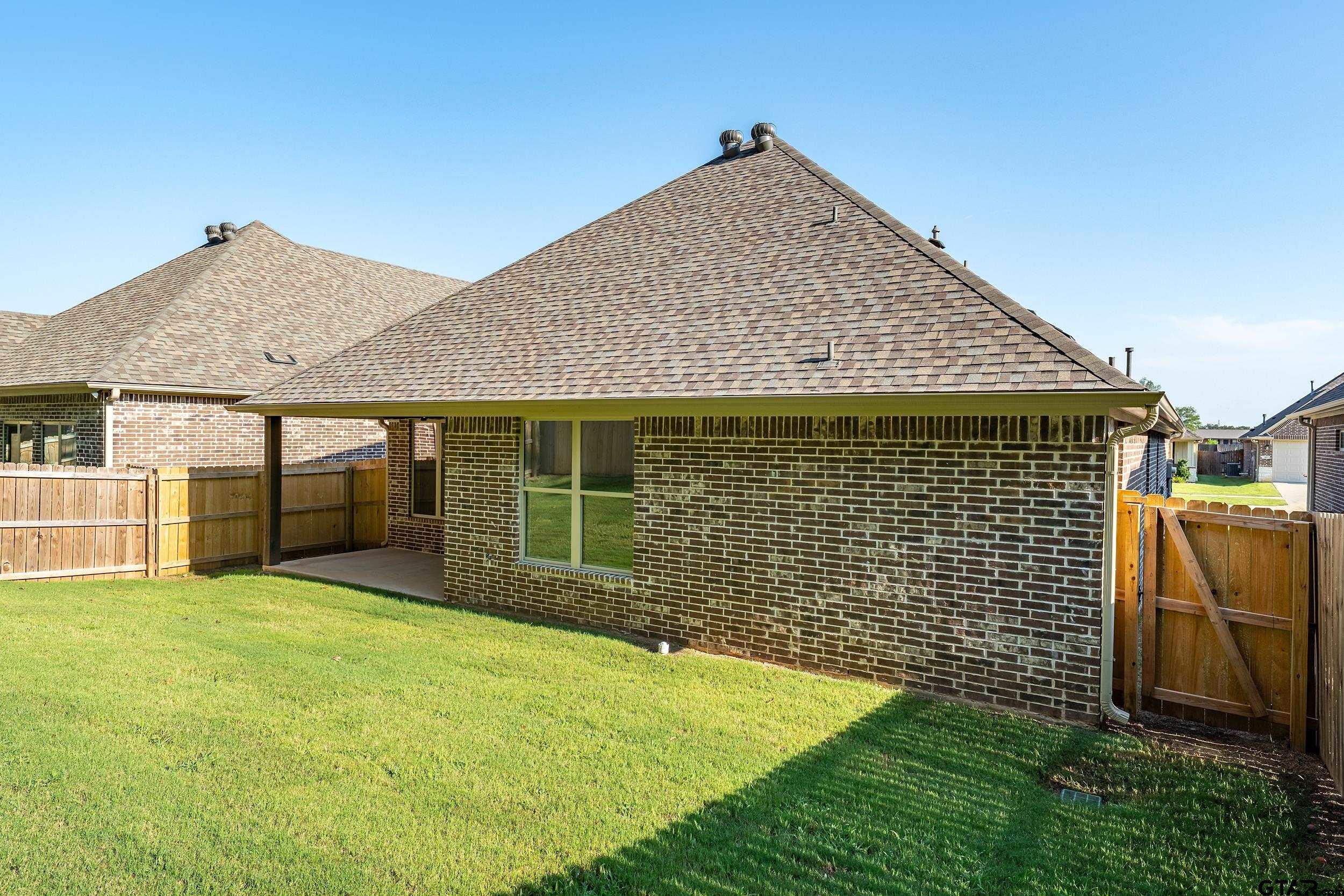 456 Preston Ridge Dr.