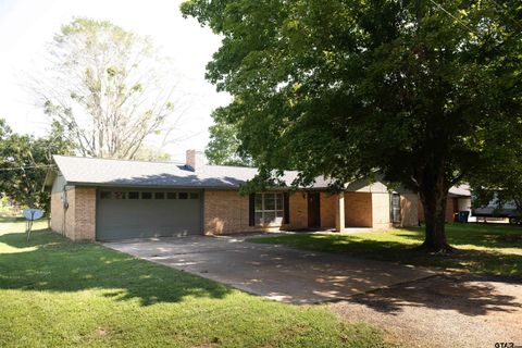 A home in Rusk