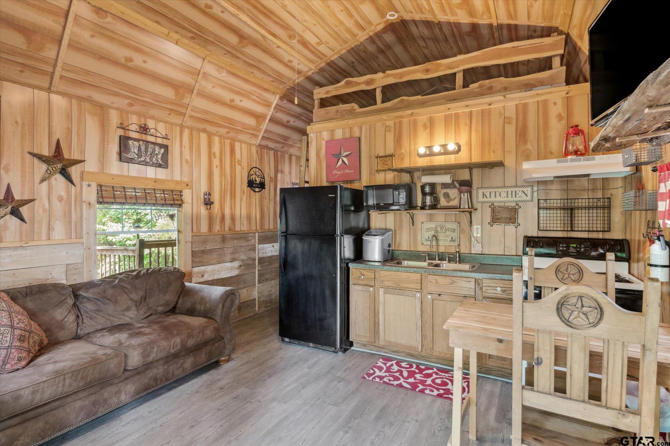 14229 COUNTY ROAD 438
