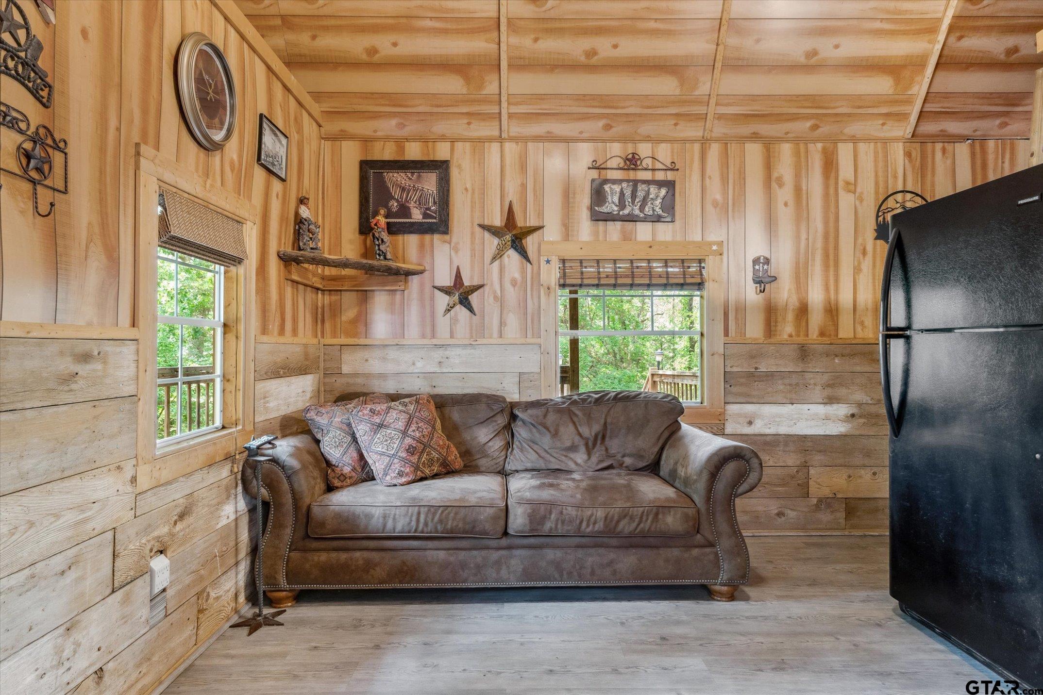 14229 COUNTY ROAD 438