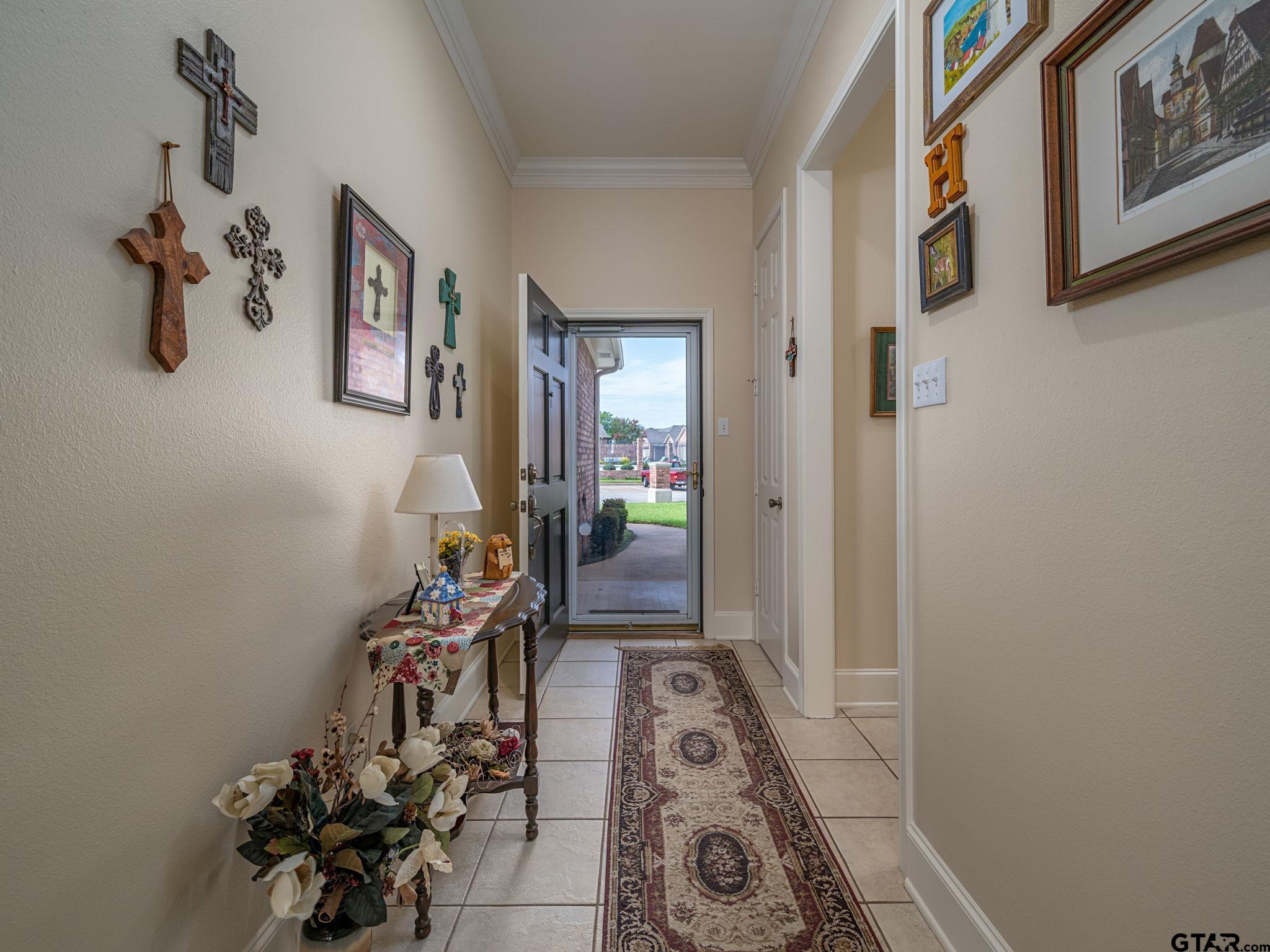 1230 Quinby Lane