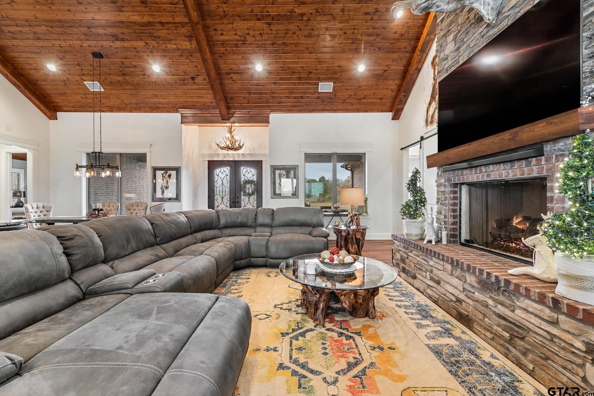 10794 County Road 334