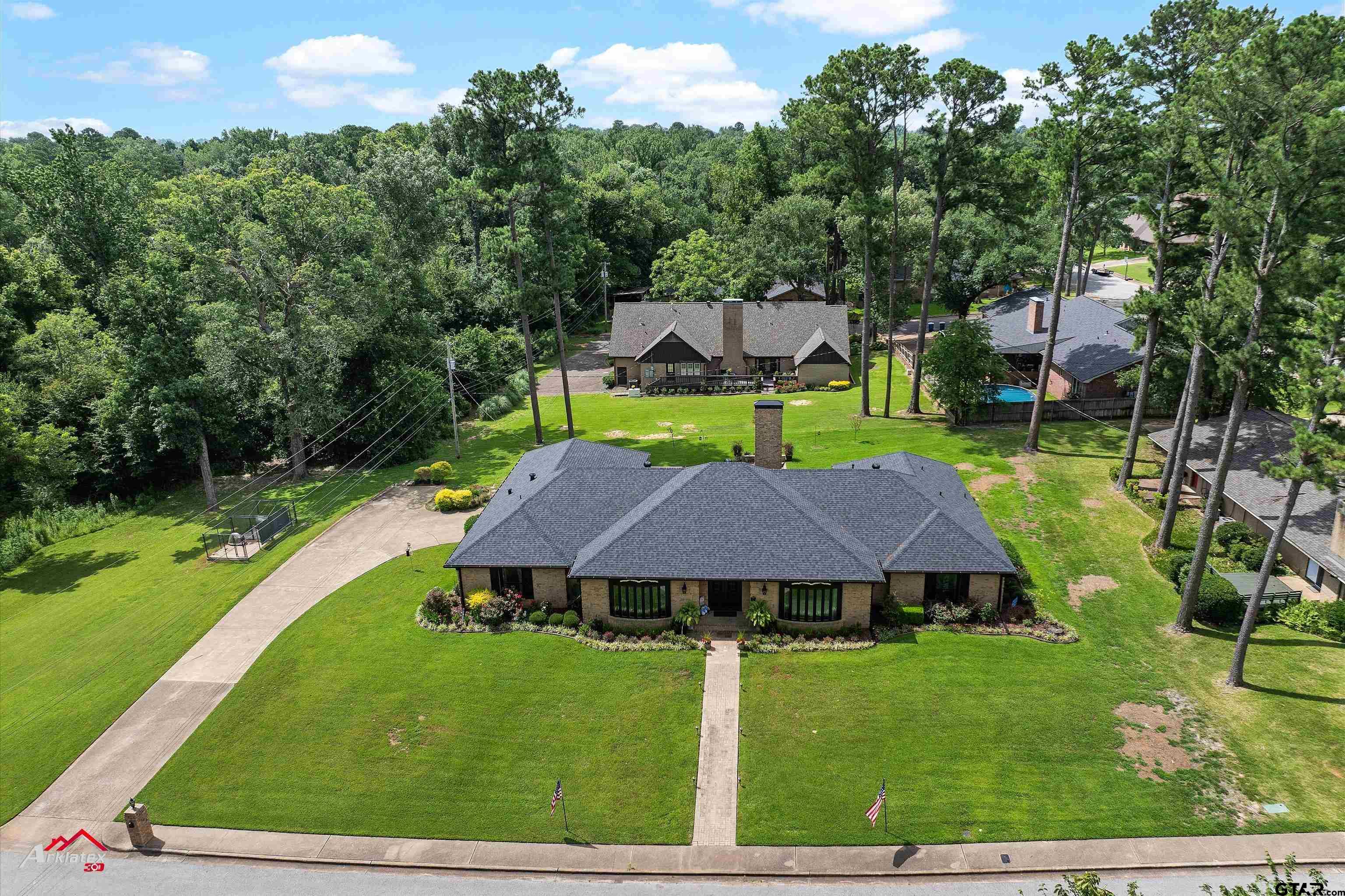 1103 Larkwood Trail
