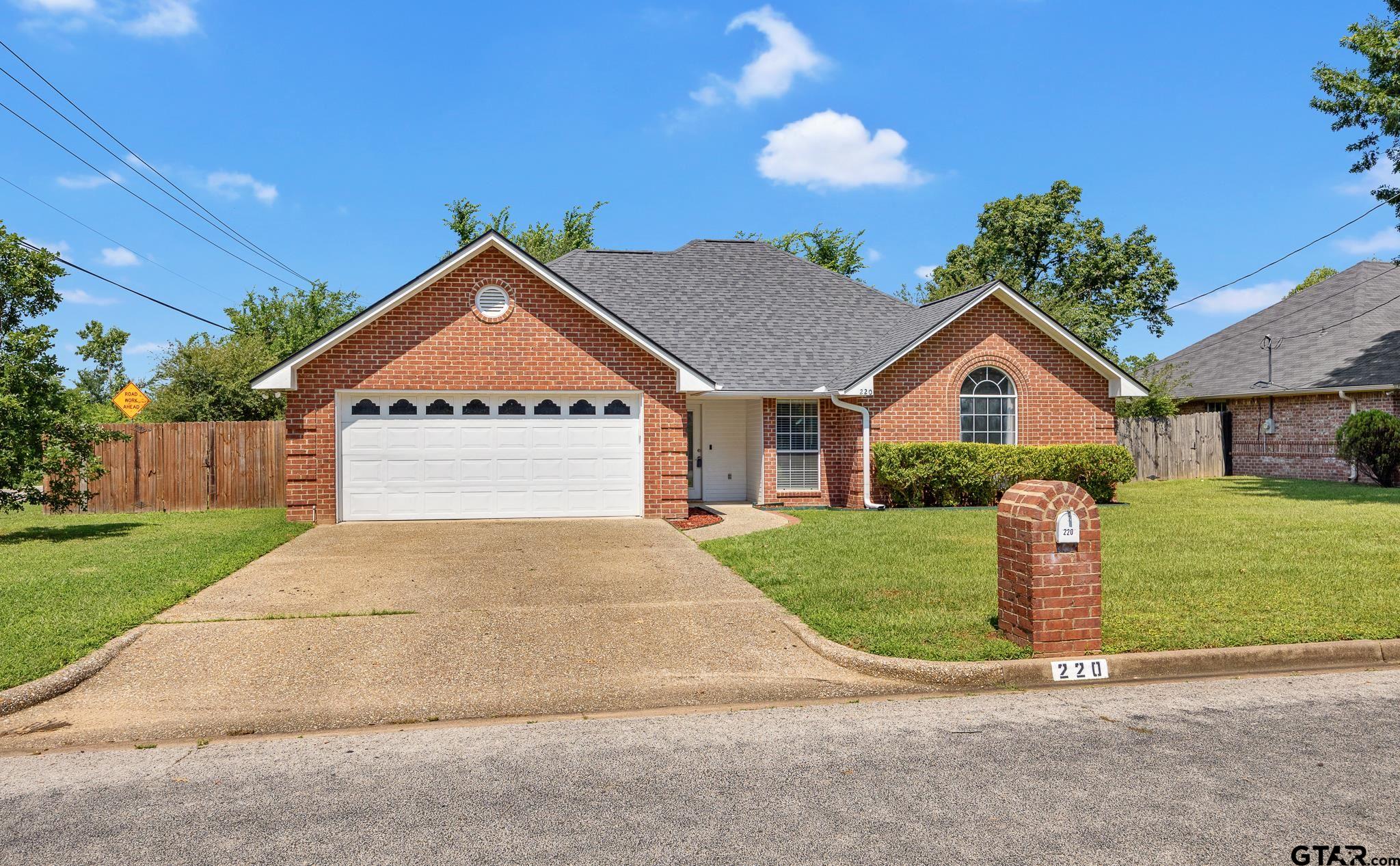 220 Eastgate Dr