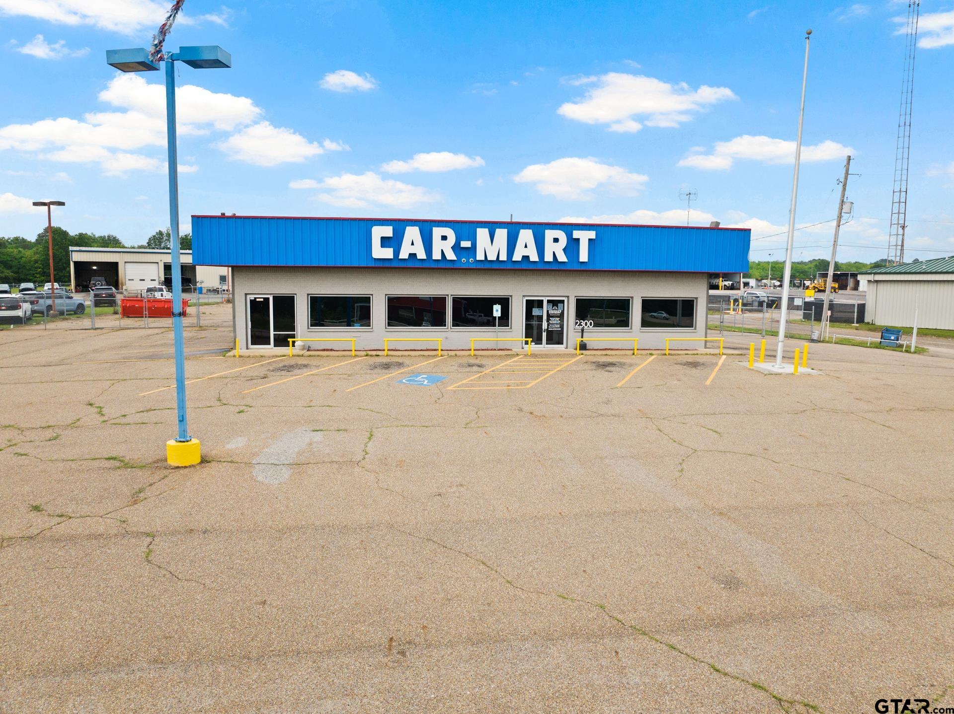 2300 W Ferguson