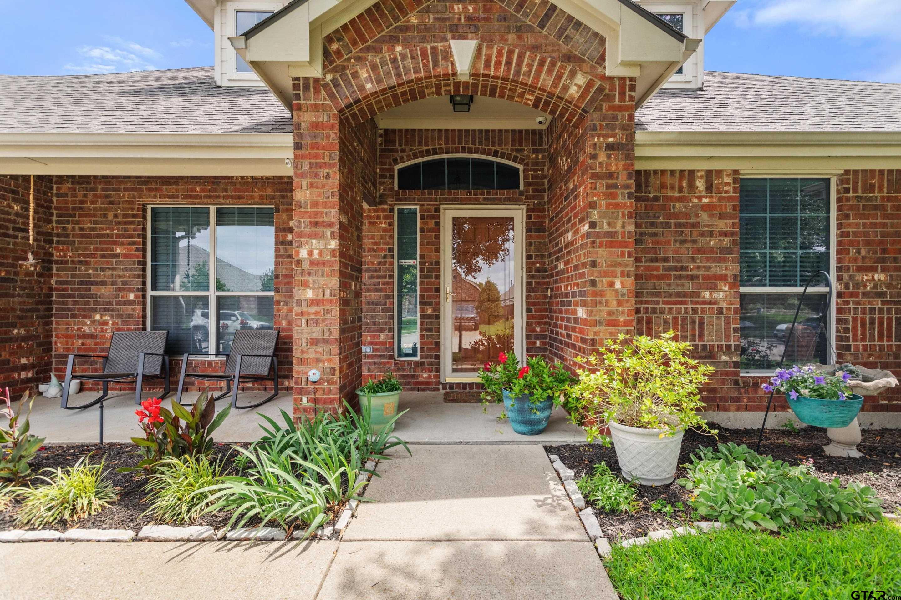 106 Elmwood Trail