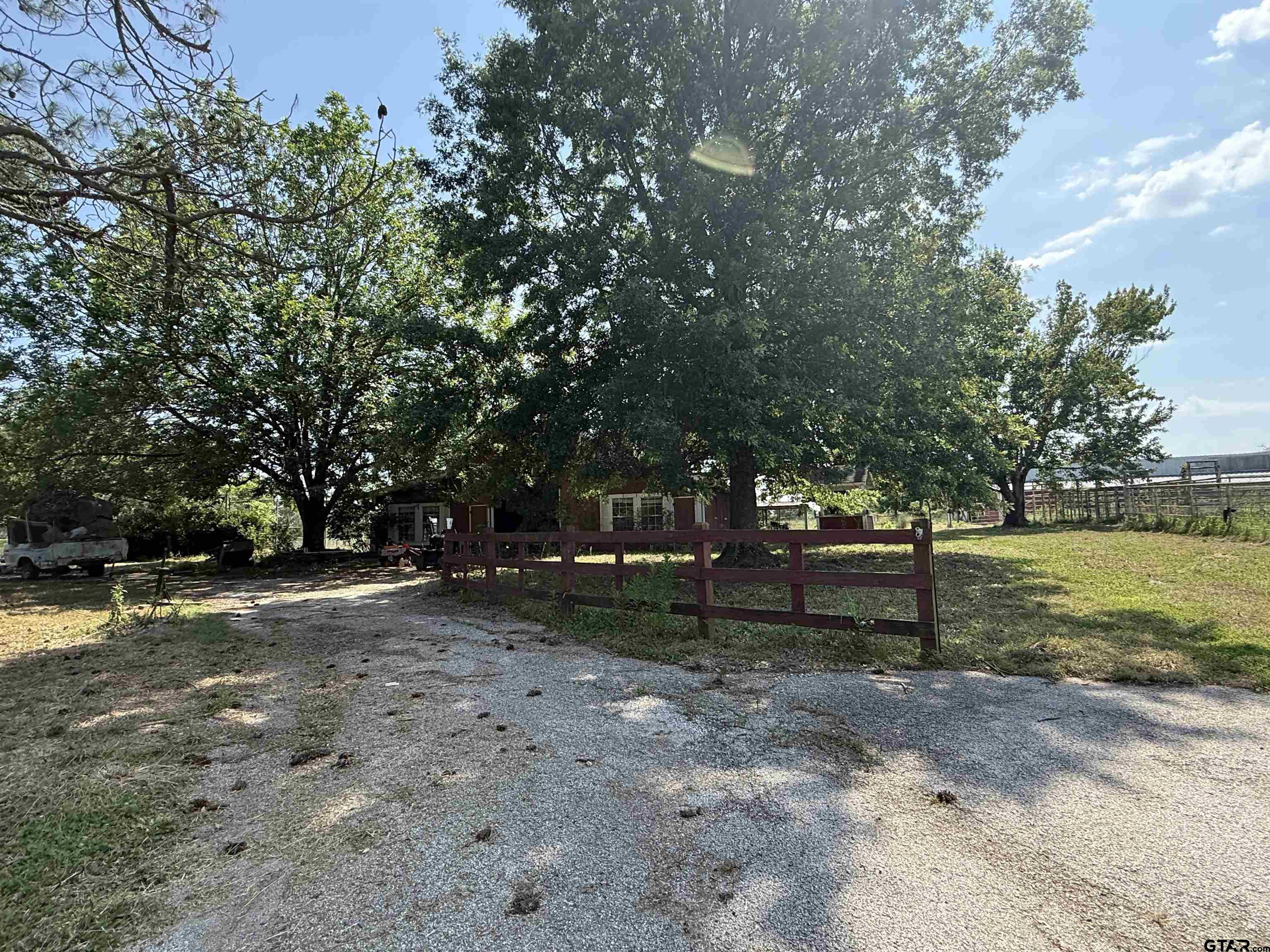 1708 SOUTH US HIGHWAY 69