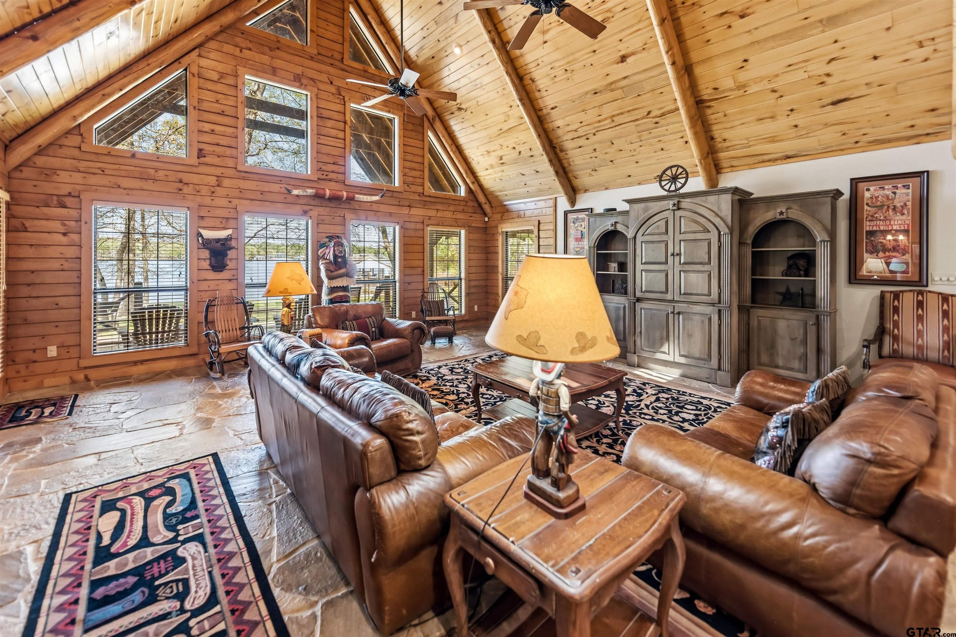 1705 Panther Creek Pass