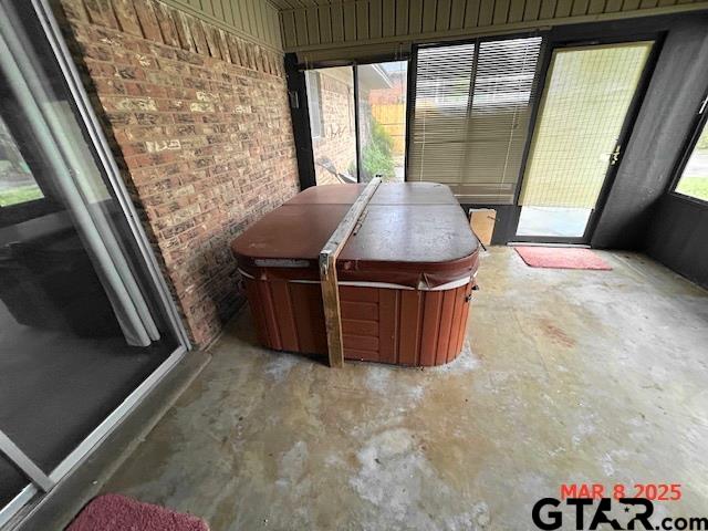 Mineola, Texas 75773, United States, 3 Bedrooms Bedrooms, ,2 BathroomsBathrooms,Residential,Active,92817