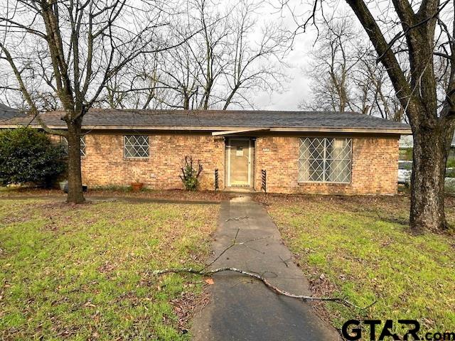 Mineola, Texas 75773, United States, 3 Bedrooms Bedrooms, ,2 BathroomsBathrooms,Residential,Active,92817