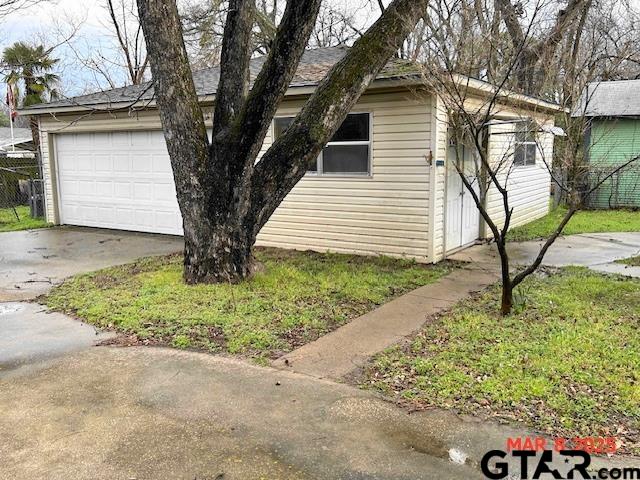 Mineola, Texas 75773, United States, 3 Bedrooms Bedrooms, ,2 BathroomsBathrooms,Residential,Active,92817