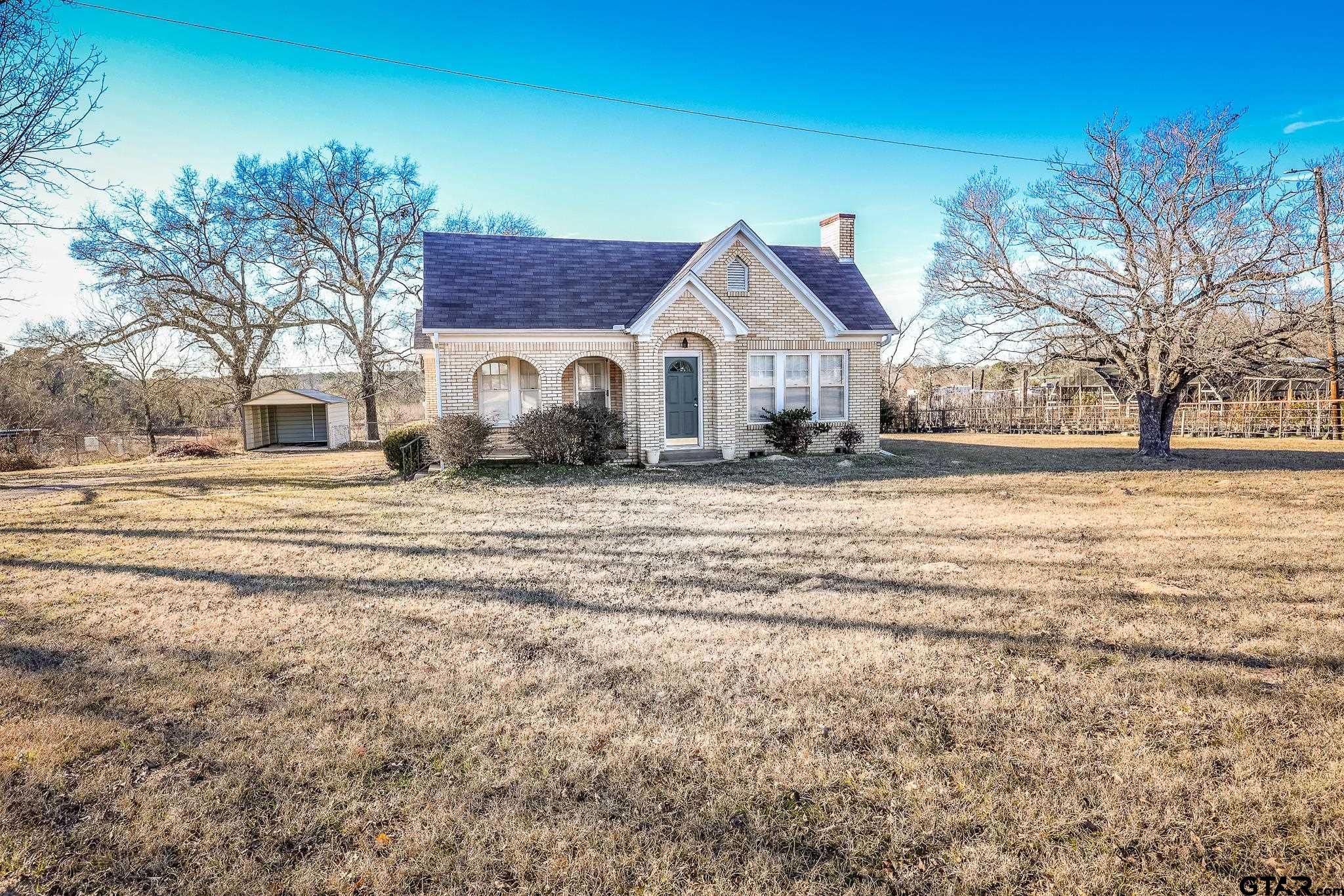 9731 N US HWY 259