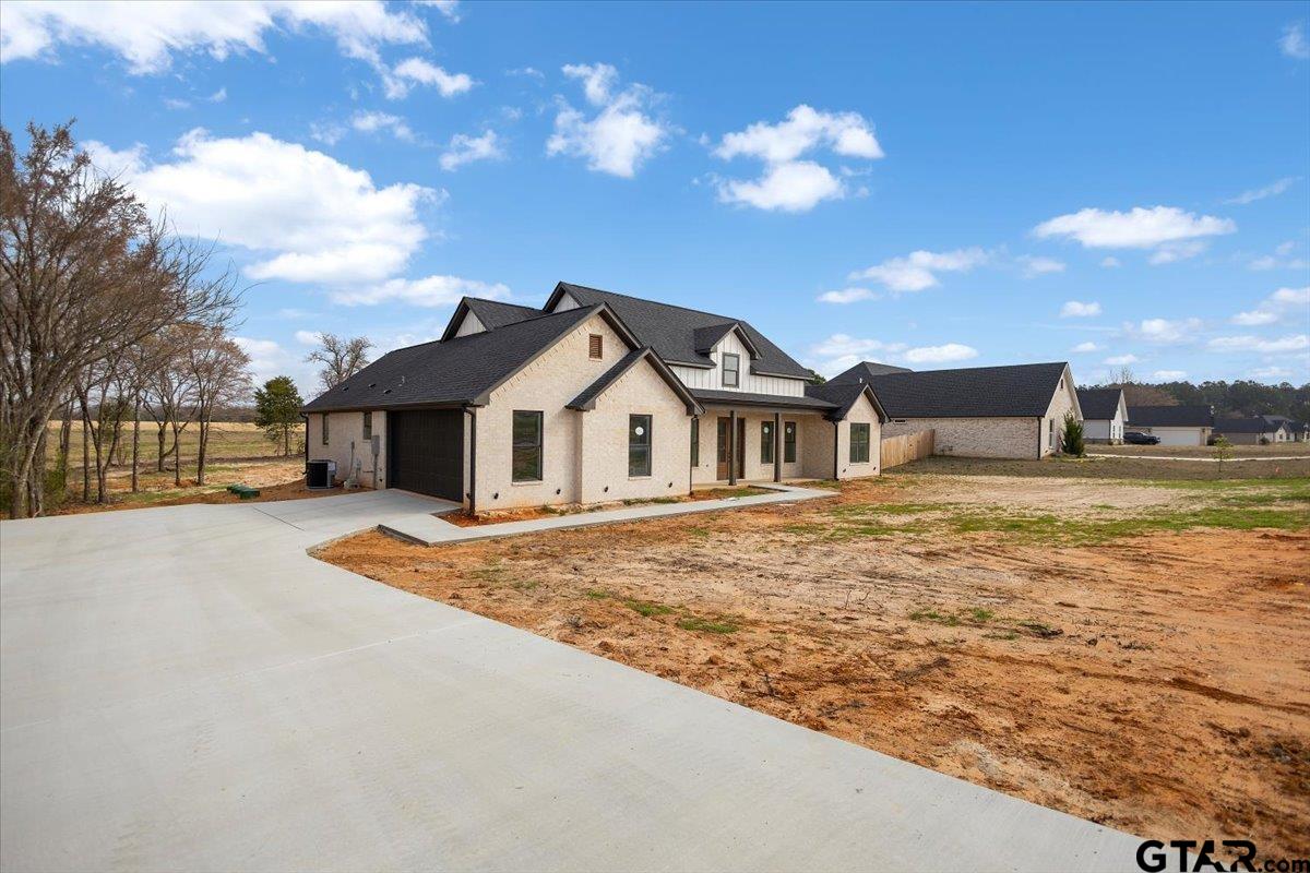 19395 Ridge Point Cir