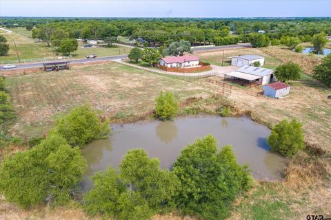 A home in Terrell