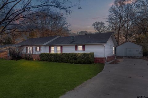 280 Dickard St Hawkins TX 75765