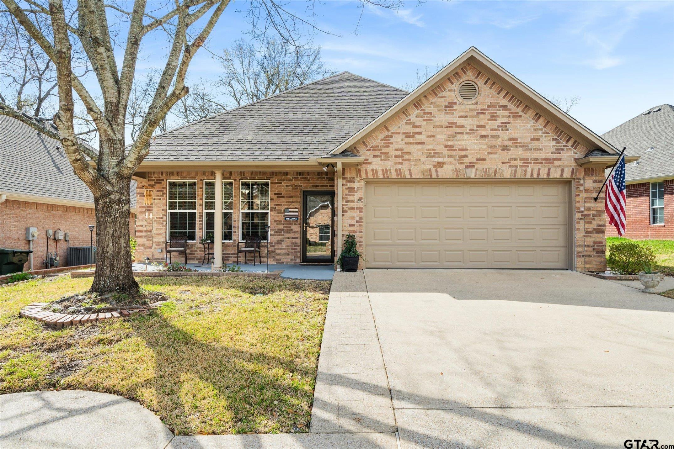 5804 Cross Creek Circle