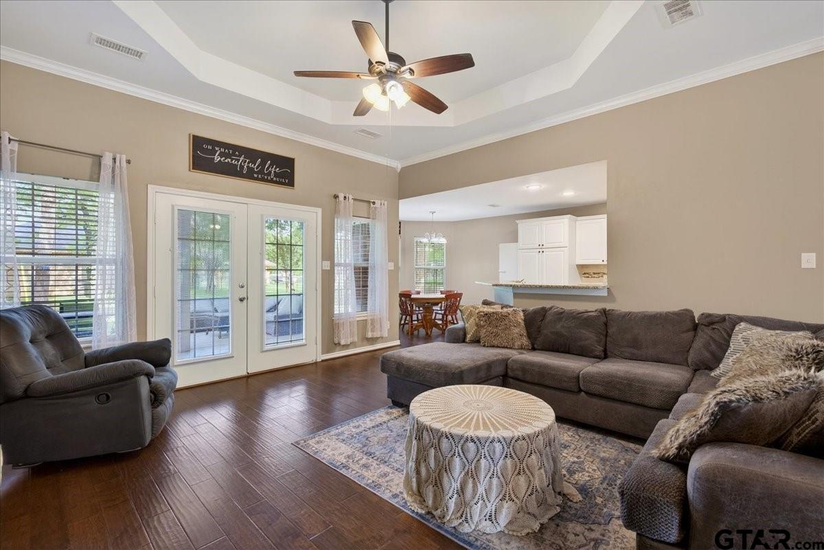 4 Huckleberry Lane