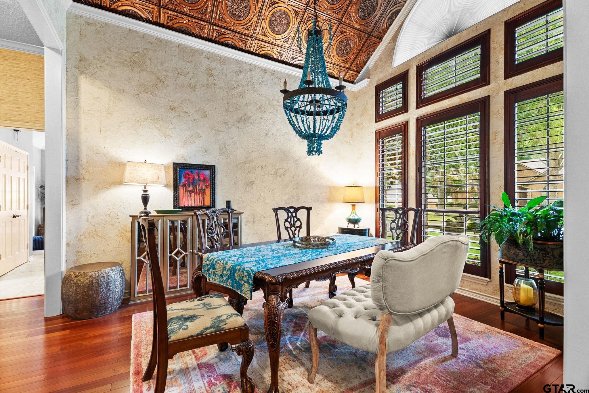 4004 Lazy Creek Drive