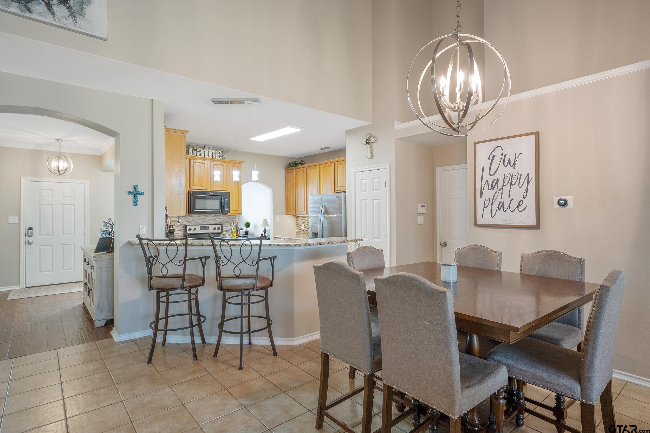 319 Rosebrook Circle