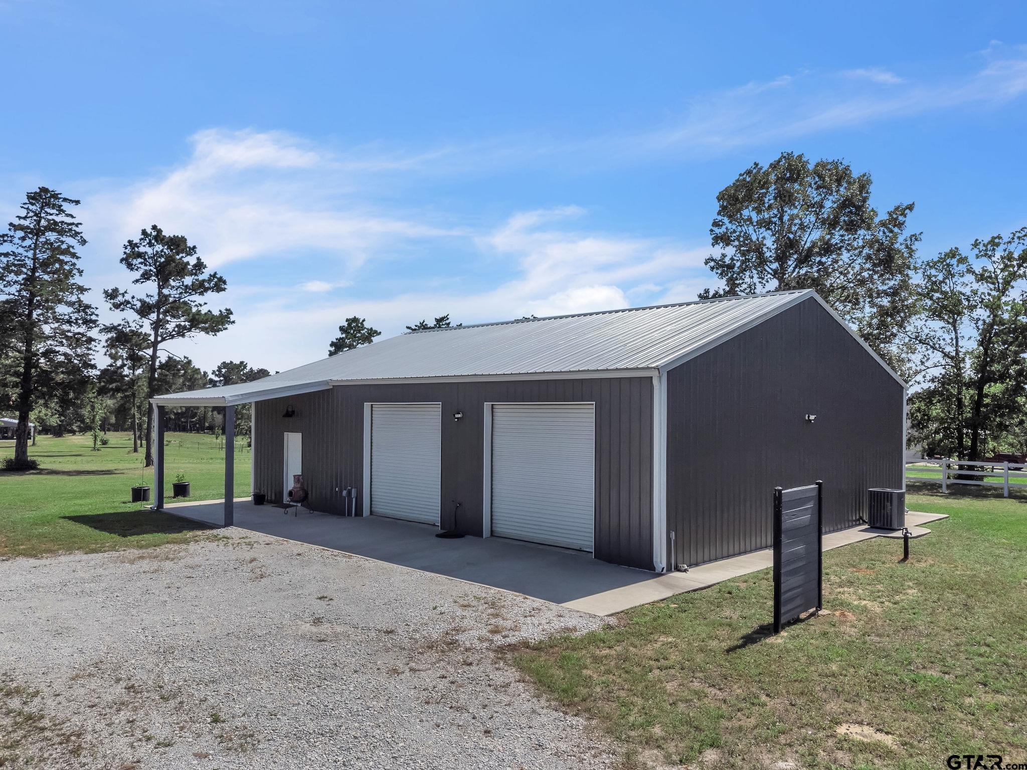 315 Bluewood Rd