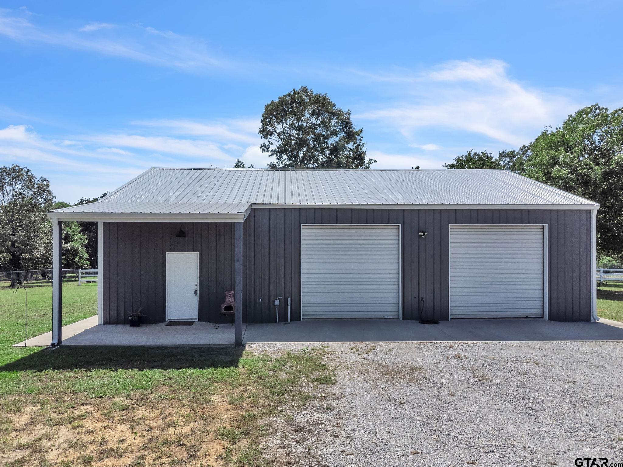 315 Bluewood Rd