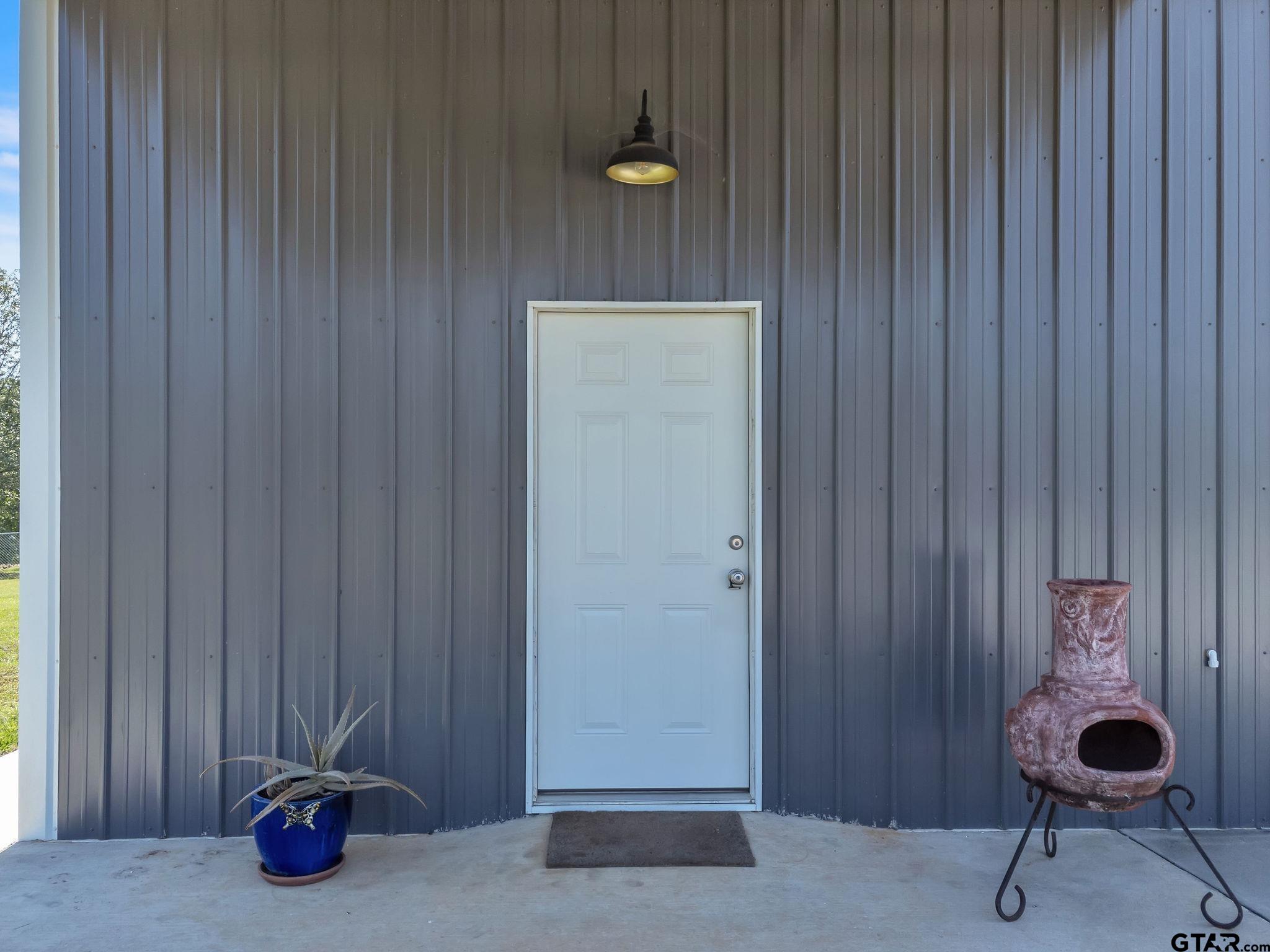 315 Bluewood Rd
