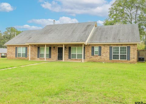 A home in White Oak