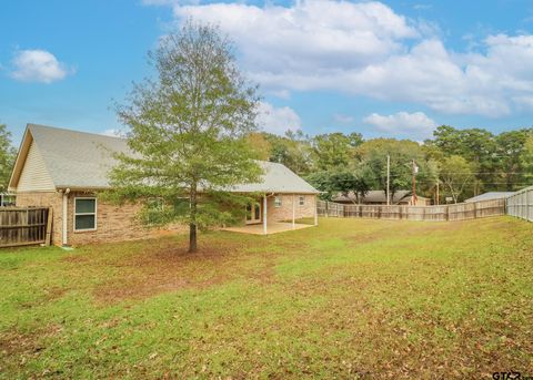 A home in White Oak