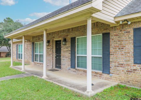 A home in White Oak