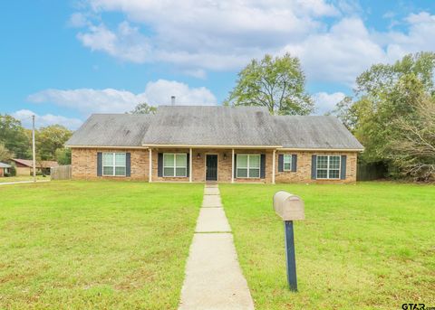 A home in White Oak