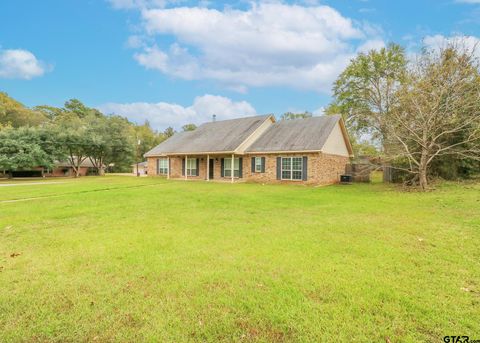 A home in White Oak