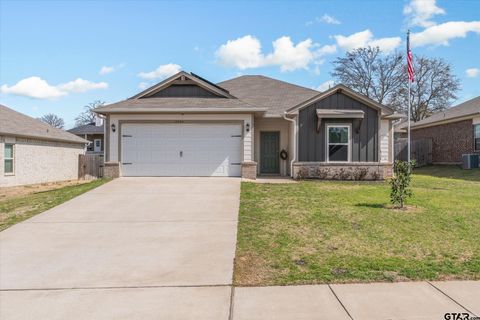 17494 Stacy St. Lindale TX 75771