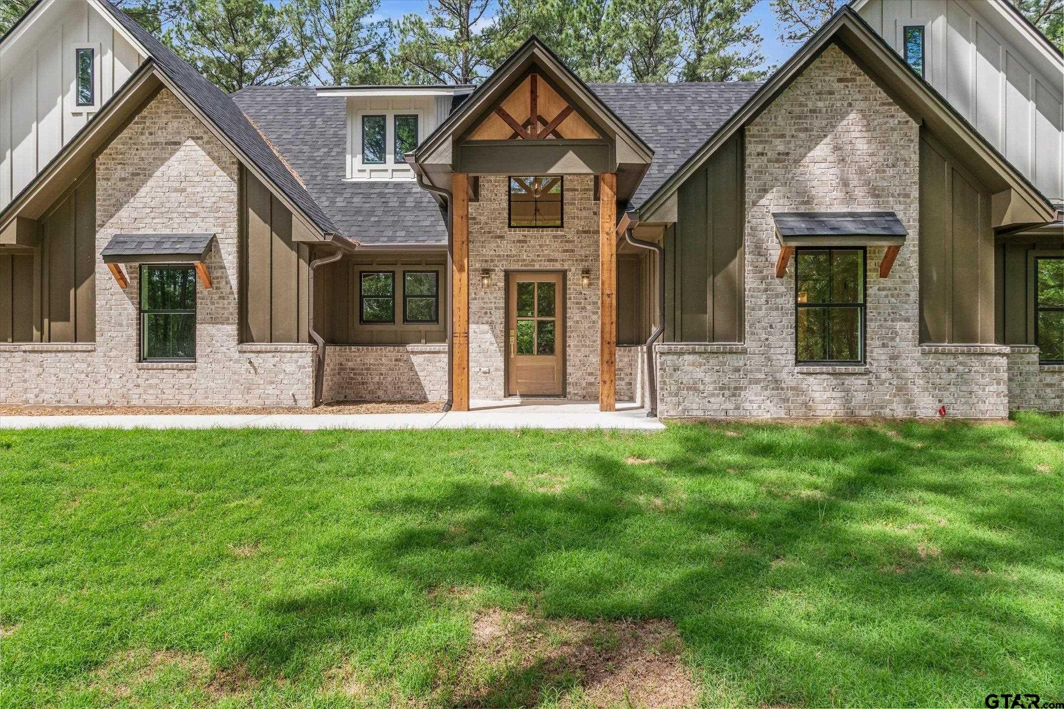 404 Private Road 5808