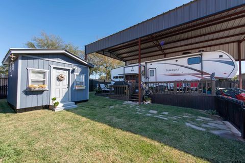 A home in Quitman