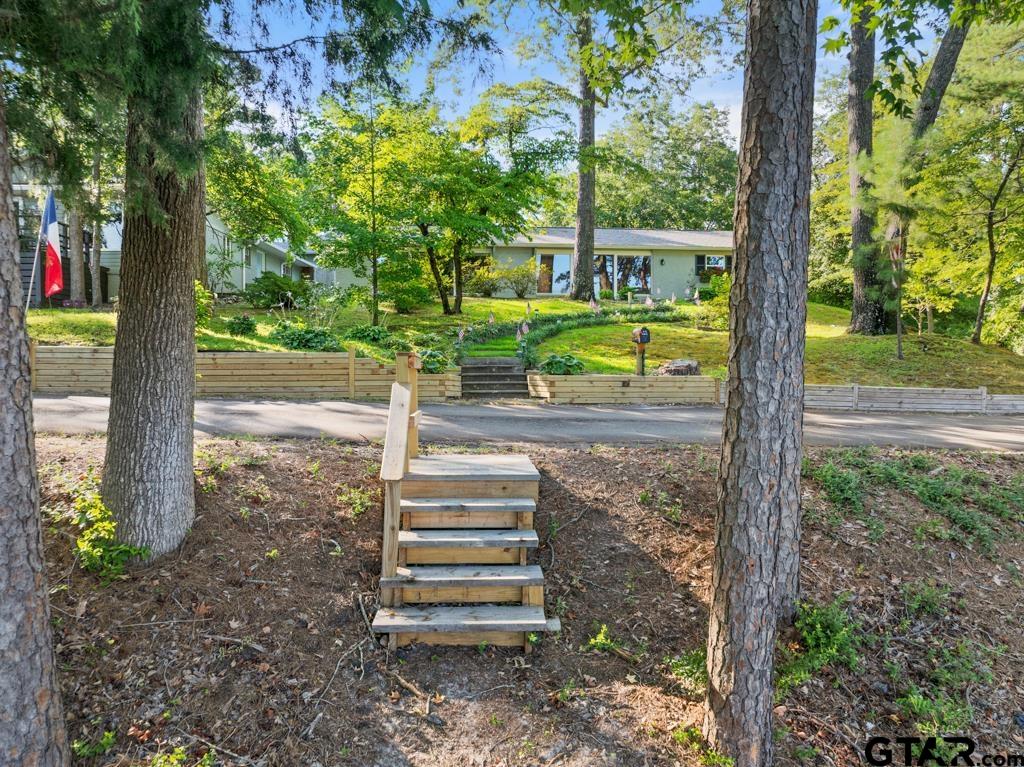 643 Private Road 7908
