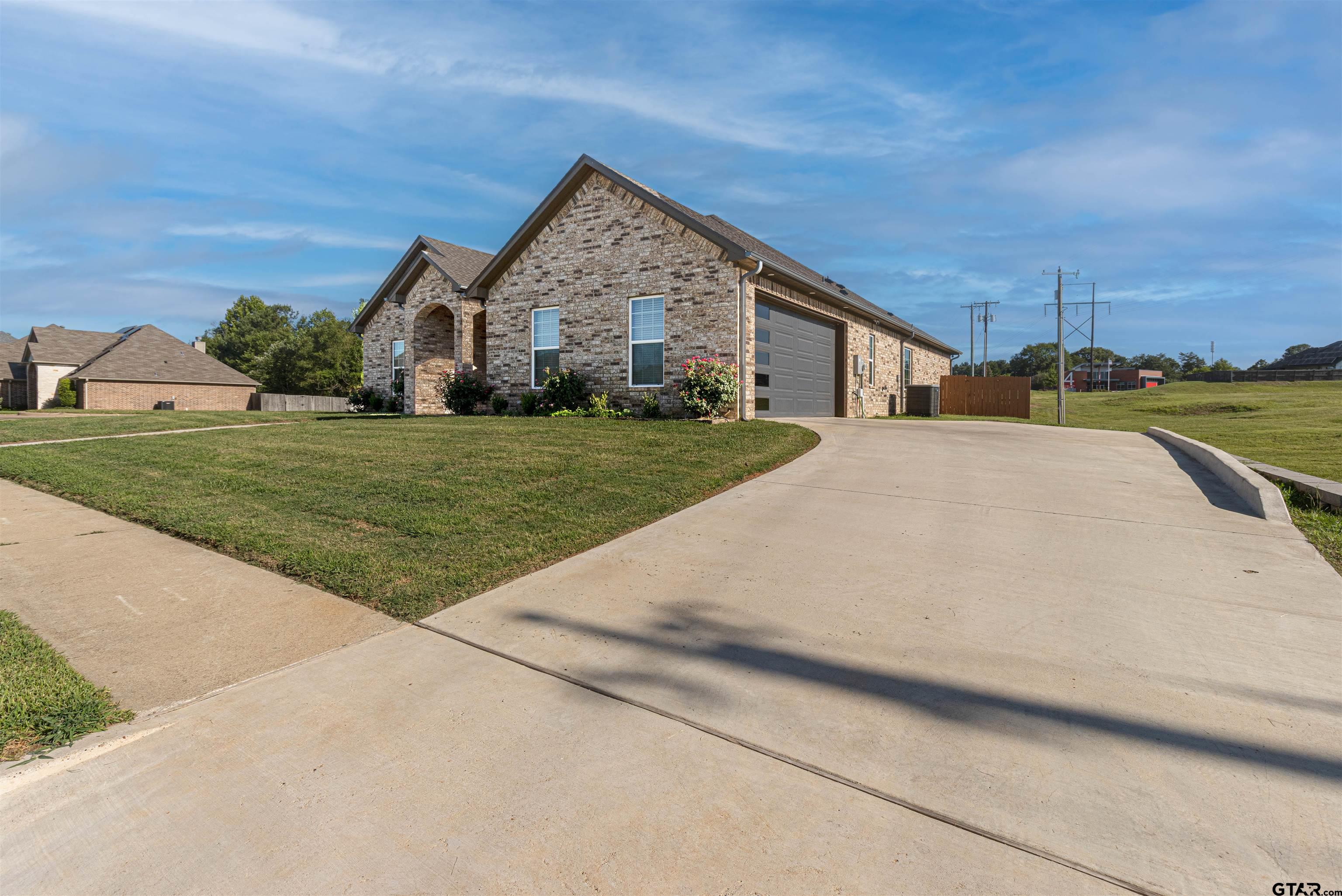 1603 Elk River Rd