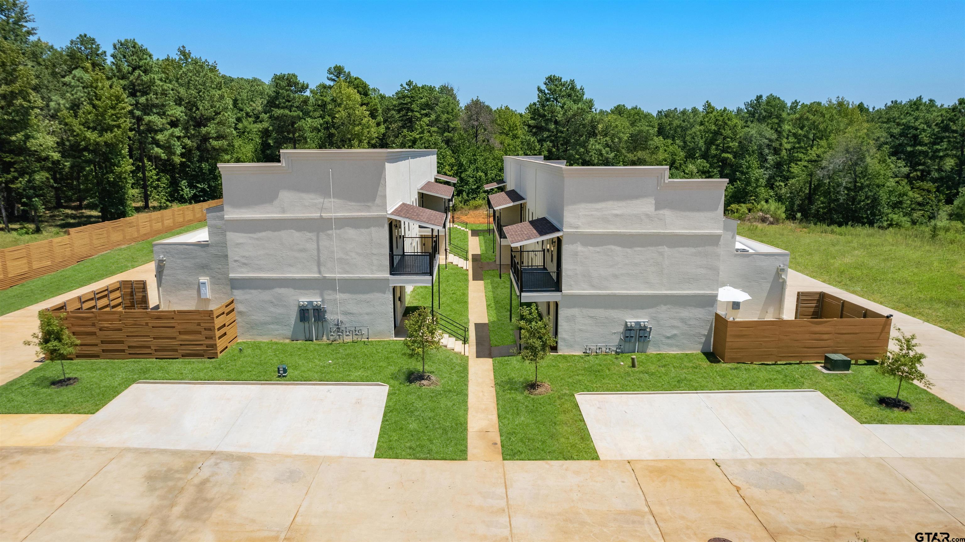 1212 Centennial Trail